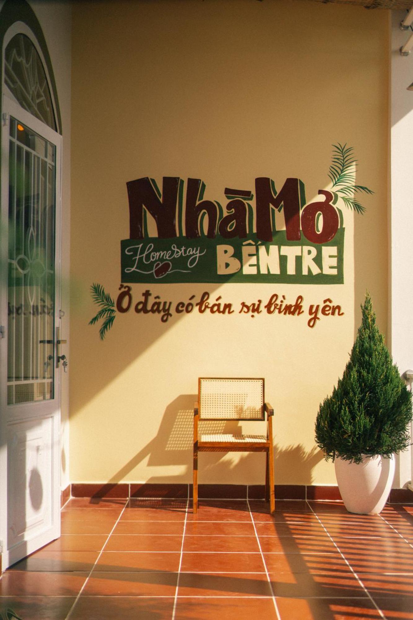 Phong Mo - Nha Mo Homestay Ben Tre Exteriör bild